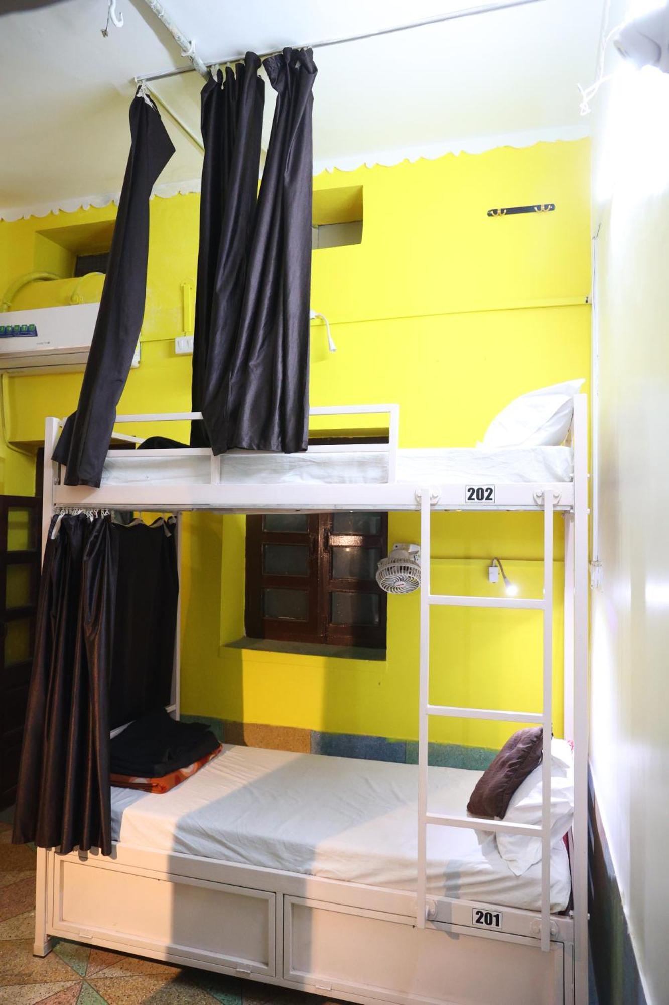 Santkripa Backpackers 400 Mtr From Railway Station Pansiyon Jodhpur  Dış mekan fotoğraf